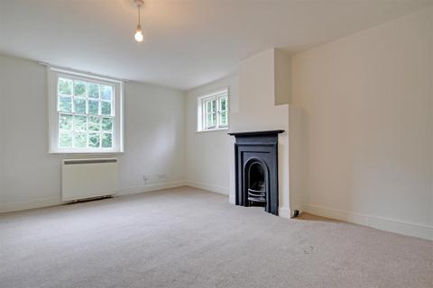 2 bedroom semi-detached house to rent, Lyndhurst Road, Brockenhurst