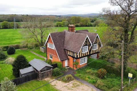 2 bedroom house for sale, Hamptons Road, Hadlow, Tonbridge