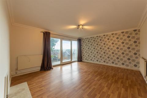 11 Coed Garw, Croesyceiliog, Cwmbran, NP44 2NJ