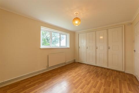 11 Coed Garw, Croesyceiliog, Cwmbran, NP44 2NJ