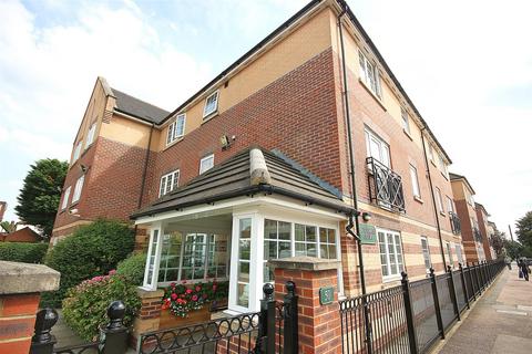 1 bedroom retirement property for sale, Betjeman Court, Cockfosters EN4