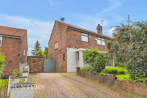 4 bedroom semi-detached house for sale, Chestnut Crescent, Oldham