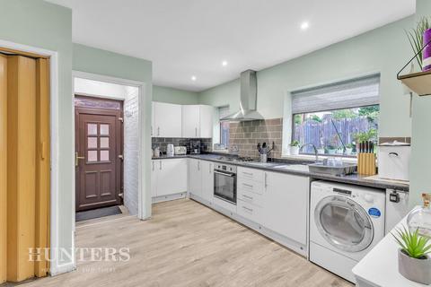 24 Chestnut Crescent, Oldham, OL8 2NL