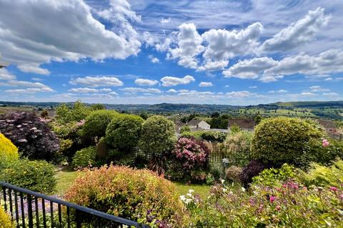 3 bedroom detached bungalow for sale, Westrip, Stroud