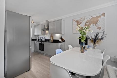 Lavender Cottage, 50a North Road, Ascot, SL5 8RP