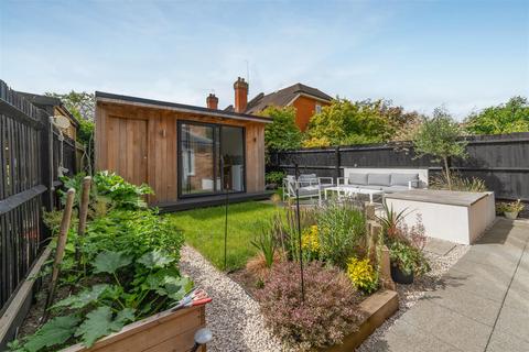 Lavender Cottage, 50a North Road, Ascot, SL5 8RP