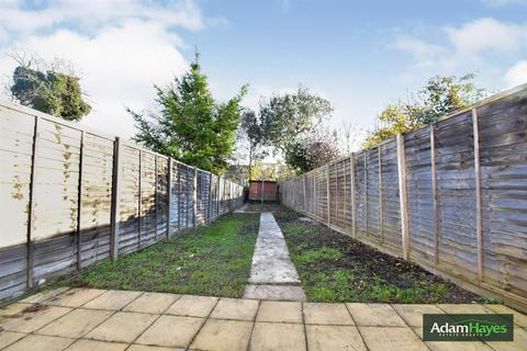 4 bedroom terraced house to rent, Hornsey Park Road, Hornsey N8