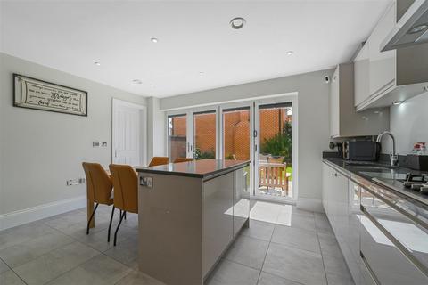 4 bedroom link detached house for sale, Florence Gardens, Summers Park, Lawford