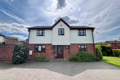 4 bedroom detached house for sale, Gorse Farm Road, Whitestone, Nuneaton