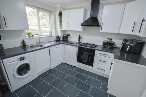 3 bedroom semi-detached house for sale, Station Road, Killamarsh, Sheffield, S21