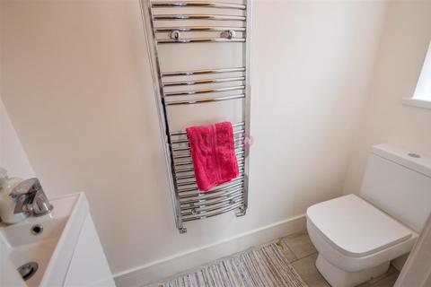 306 Beaver Hill Road, Sheffield, S13 9QB