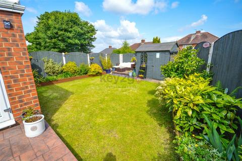 4 bedroom semi-detached house for sale, Longstone Crescent, Sheffield, S12