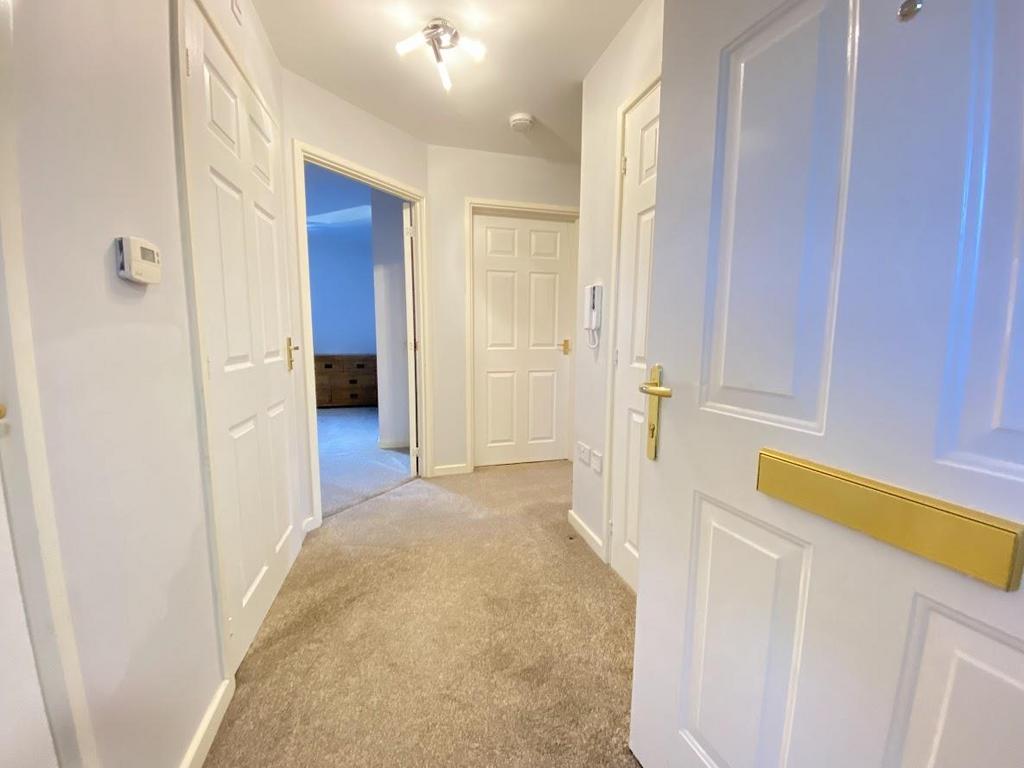 Private entrance hallway