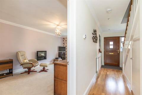 3 bedroom semi-detached house for sale, St. Lawrence Mews, Worthing