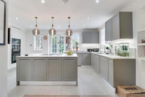 4 bedroom semi-detached house for sale, Cotman Close, Hampstead Garden Suburb