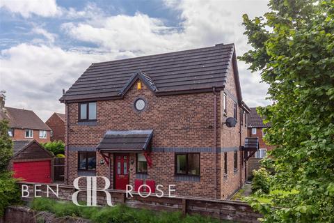 3 bedroom semi-detached house for sale, Mosslands, Leyland