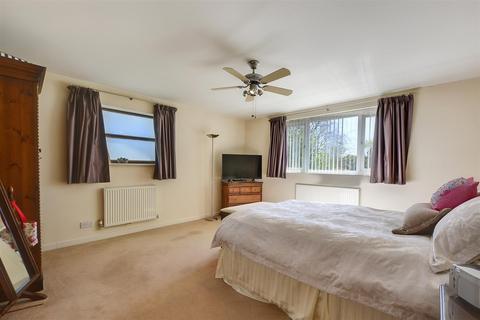 5 bedroom detached house for sale, Plains Road, Nottingham