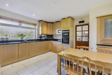 199 Plains Road, Nottingham, NG3 5RF