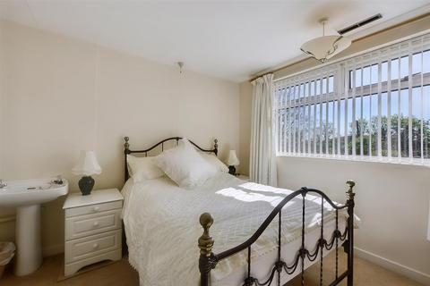 199 Plains Road, Nottingham, NG3 5RF