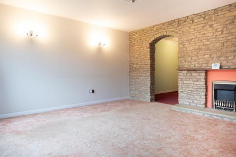 3 bedroom detached house for sale, 24 Roses Close, Wollaston