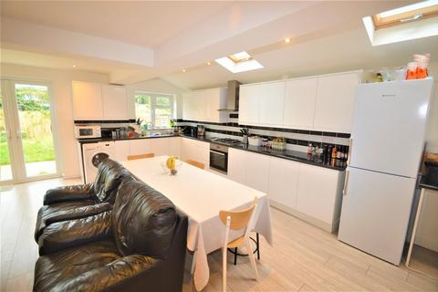 6 bedroom semi-detached house to rent, Hornsey Park Road, Wood Green N8