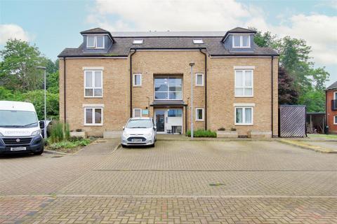 1 bedroom apartment for sale, Meredith Court, Cheshunt