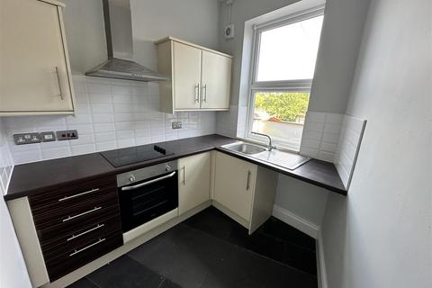 2 bedroom apartment to rent, Village Apartments, Moor Lane, Crosby, Liverpool