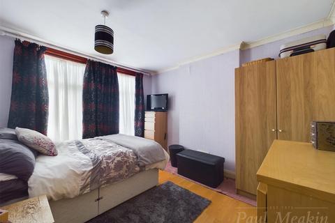 2 bedroom house for sale, Sylverdale Road, Croydon