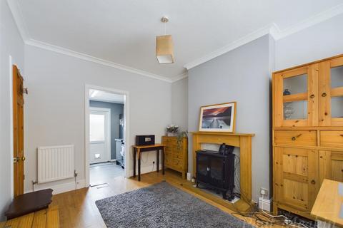 2 bedroom house for sale, Sylverdale Road, Croydon