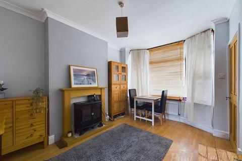 2 bedroom house for sale, Sylverdale Road, Croydon