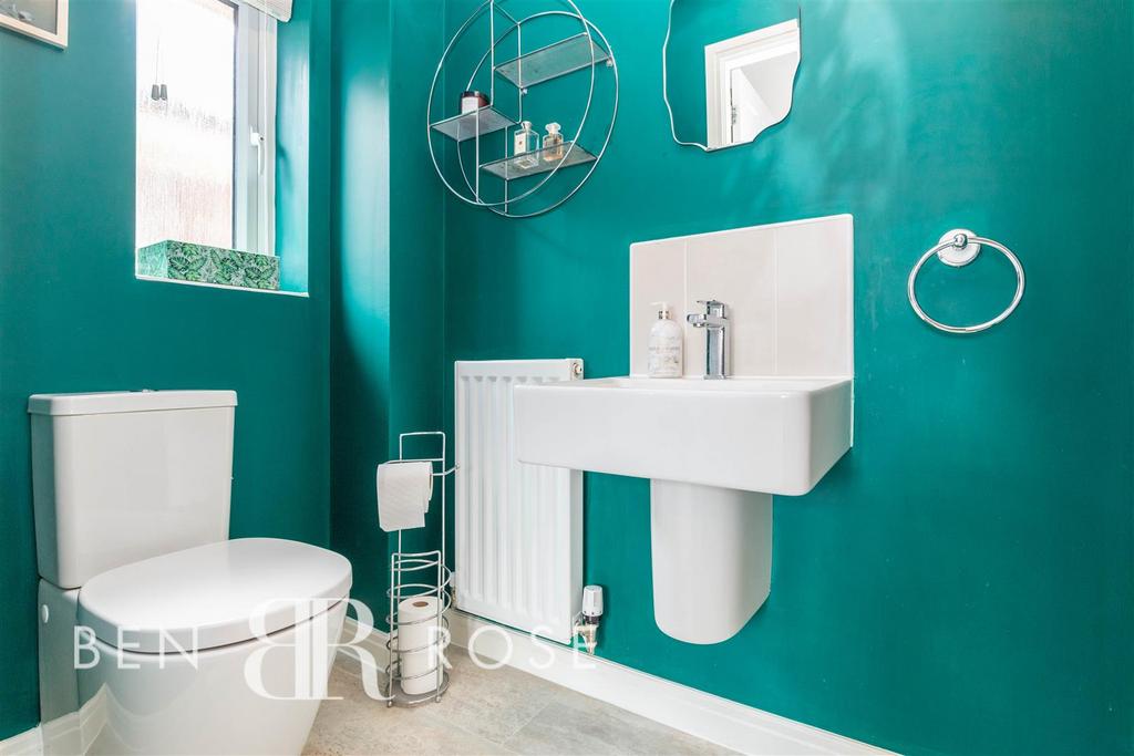 Ensuite