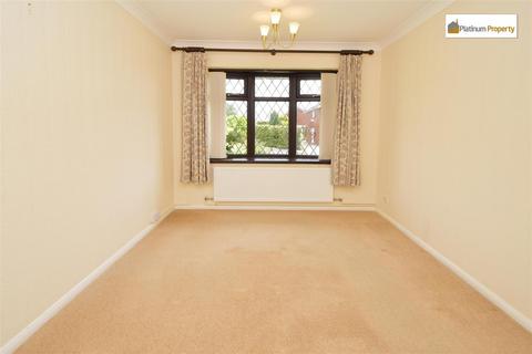 9 Avion Close, Stoke-on-trent, ST3 7QP