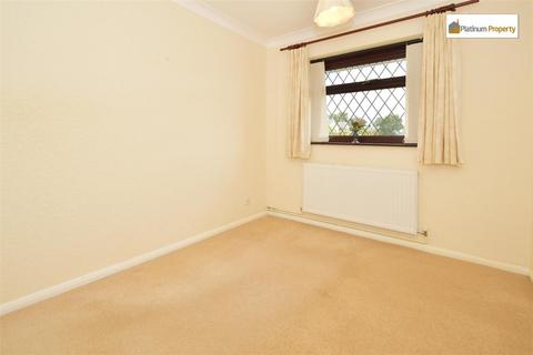 9 Avion Close, Stoke-on-trent, ST3 7QP