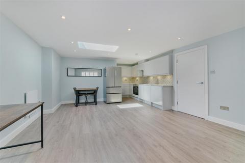 1 bedroom house for sale, Deburgh Road, Wimbledon SW19