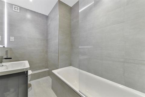 1 bedroom flat for sale, Deburgh Road, Wimbledon SW19