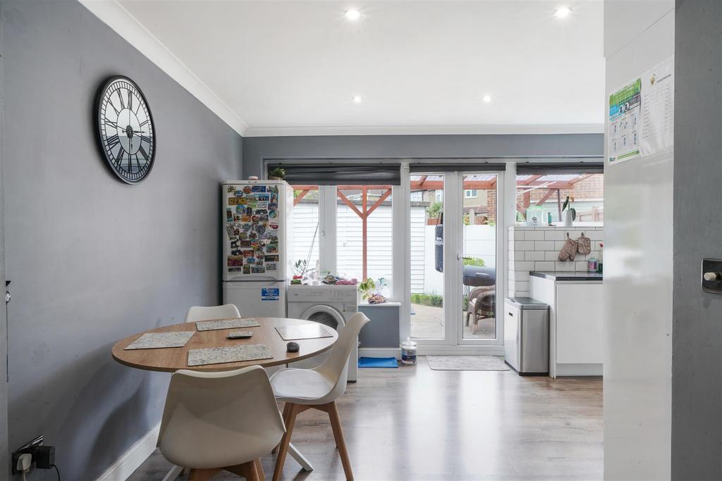 39 Merton Avenue - Ow JBZD5 Fhdf NLp IINPi6.jpg