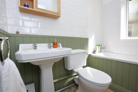 Flat 3, Oslo Court Baltic Close, London, SW19 2BL