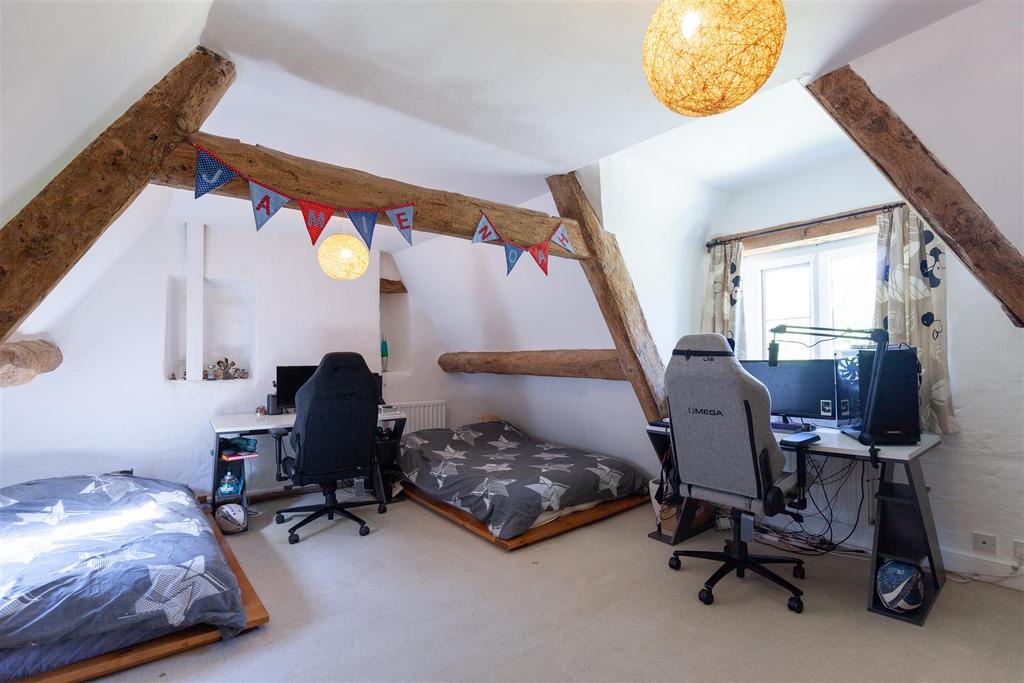 Bedroom 3.jpg