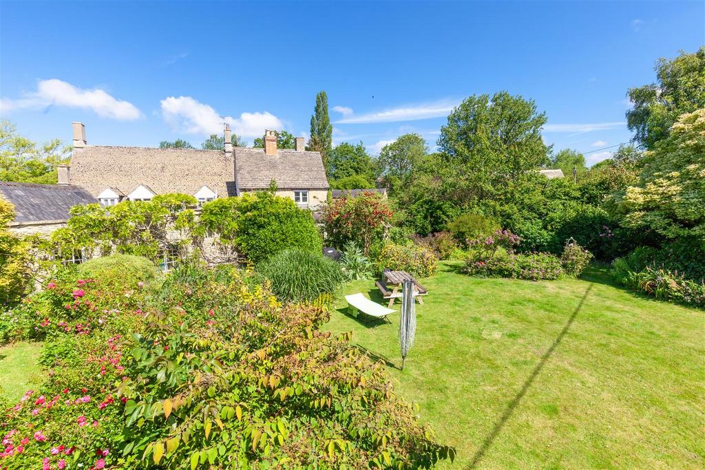 Garden 3.jpg