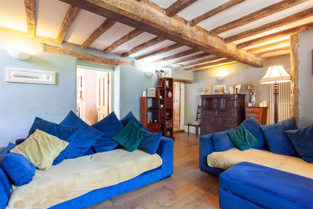 Sitting Room 3.jpg
