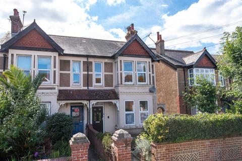 2 bedroom flat for sale, Valencia Road, Worthing