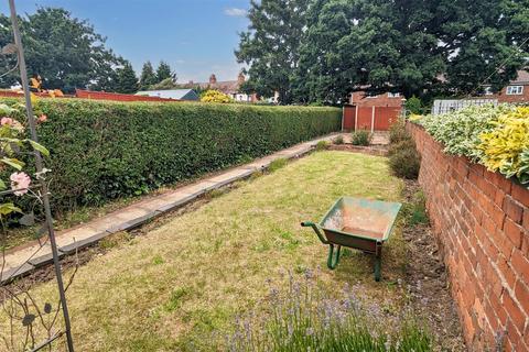 37 Croft Road, Nuneaton, CV10 7EJ