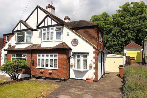 3 bedroom semi-detached house for sale, Greenhayes Avenue, Banstead