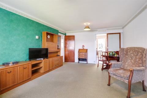 10 The Links, Northam, Bideford, EX39 1LS