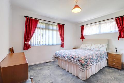 10 The Links, Northam, Bideford, EX39 1LS