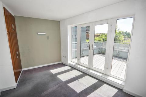 1 bedroom flat to rent, London Road, Brentford