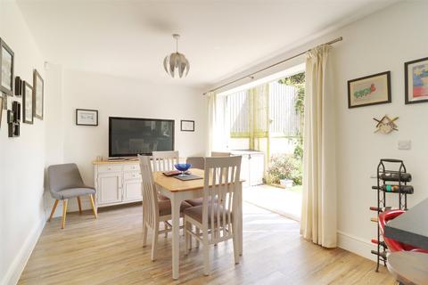 2 Lower Broad Park, West Down, Ilfracombe, EX34 8FQ