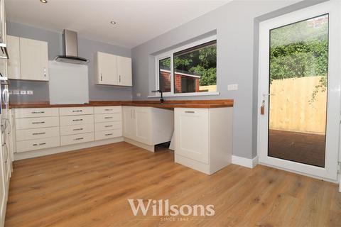 2 bedroom detached bungalow for sale, Sutton Road, Huttoft, Alford