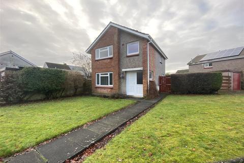 3 bedroom detached house to rent, Hawthorn Place, Perth