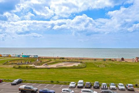 2 bedroom flat for sale, Brighton Road, Lancing